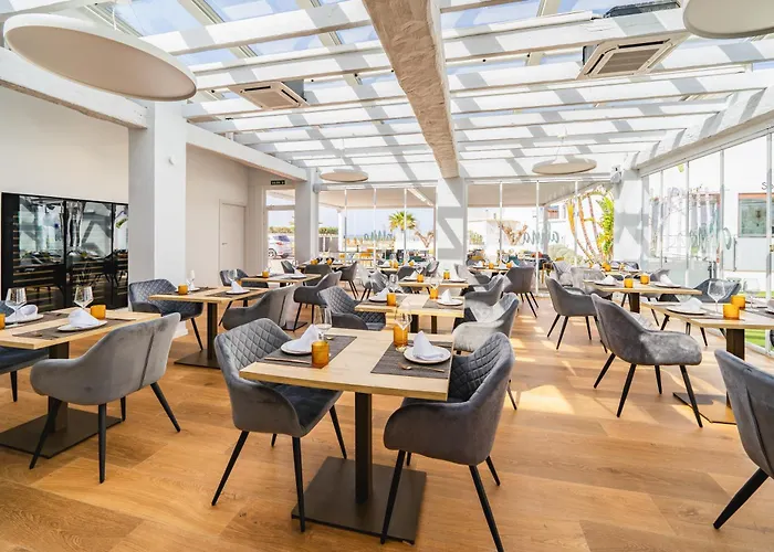 Soul By Mc - Adults Recommended 4* דניה